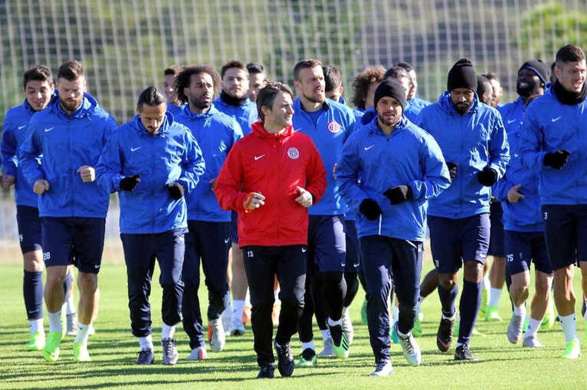 Antalyaspor Taktik Çalıştı