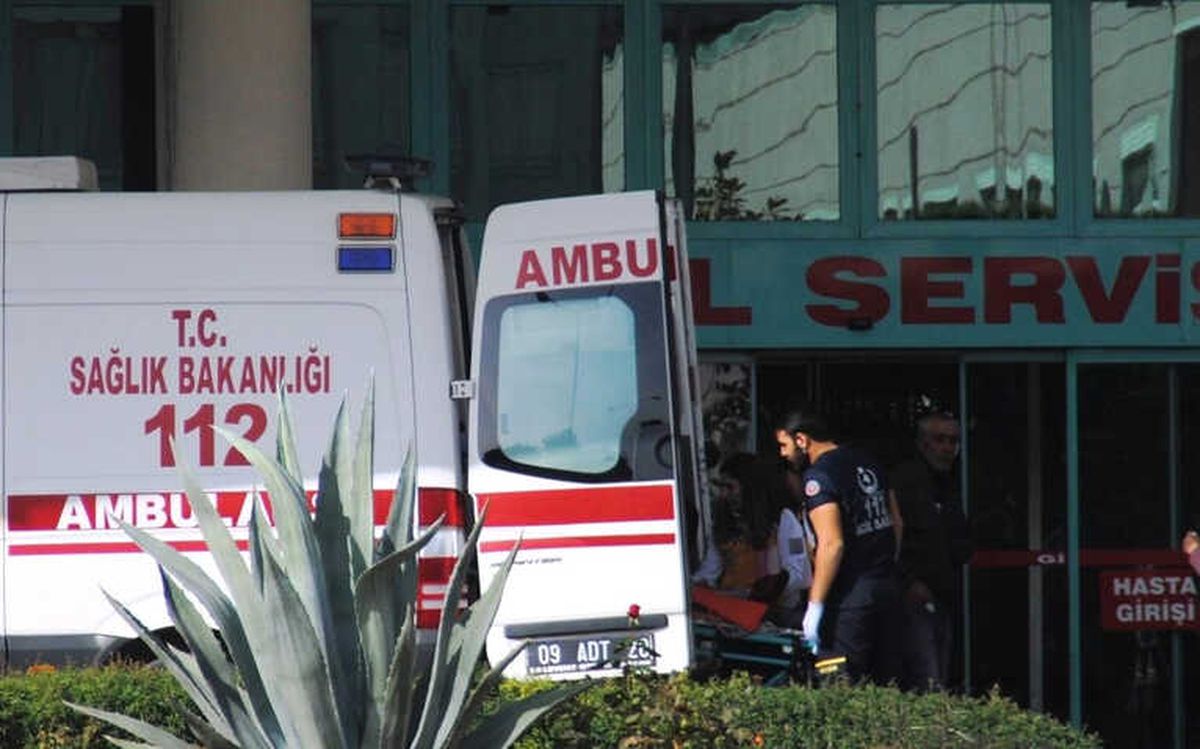 Bagaj Kapağından Düştü, Ağır Yaralandı