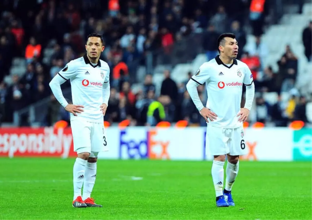 Beşiktaş Avrupa\'ya Veda Etti