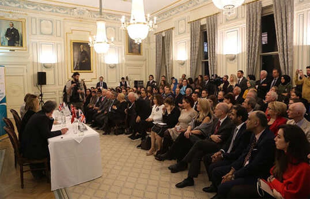  Cumhurbaşkanlığı Londra\'da panel düzenledi