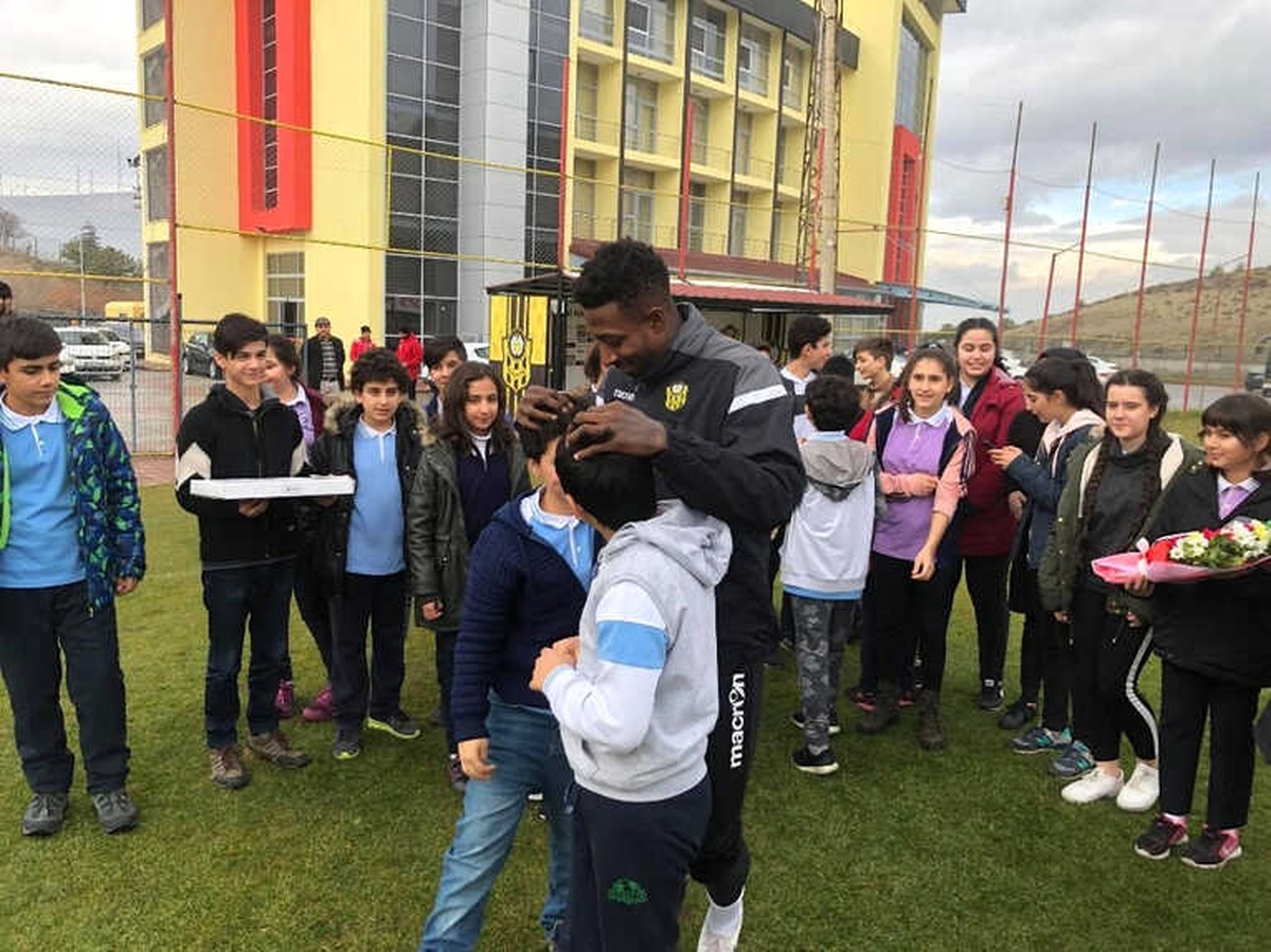 E.yeni Malatyaspor\'a Moral Desteği