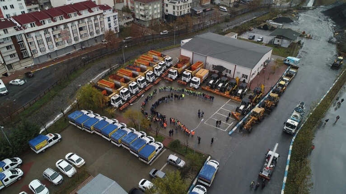 Esenyurt 70 Araç ve 4 Bin Ton Tuz Stokuyla Kışa Hazır