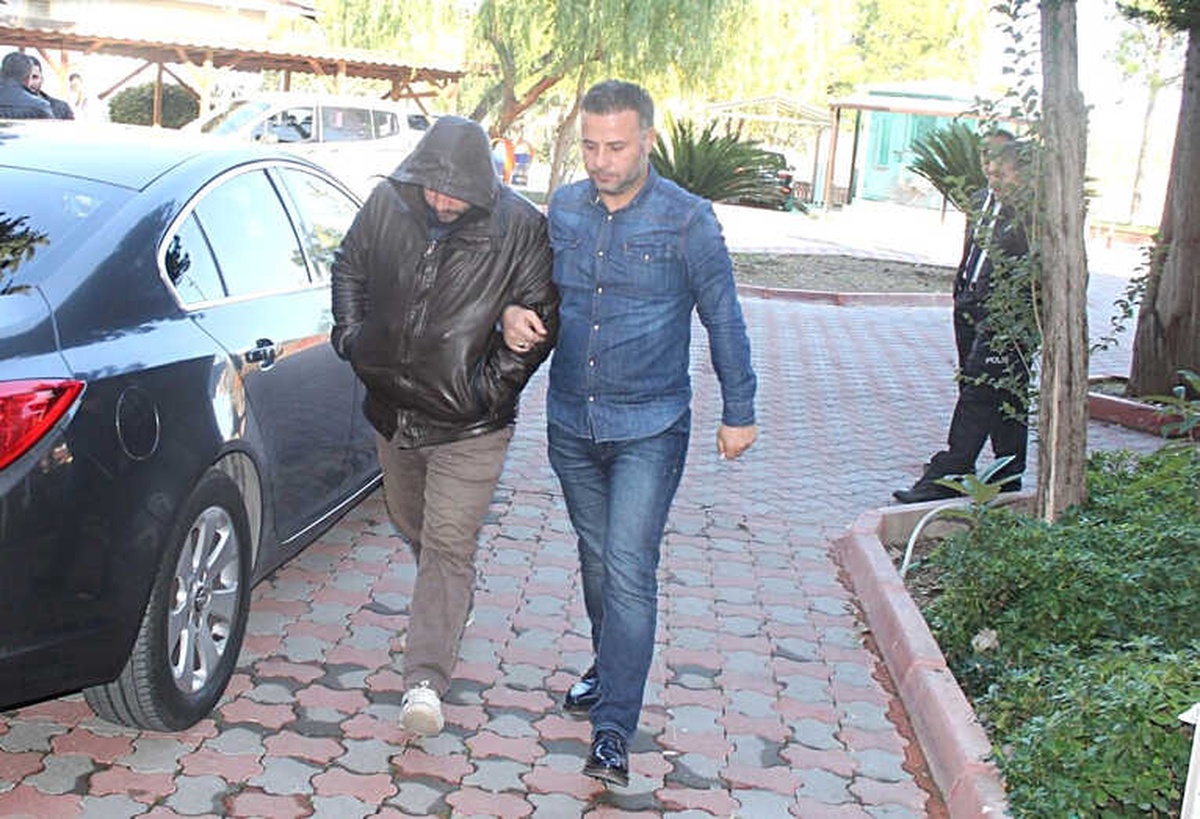 Hırsızlık Zanlısını Tutuklanmaktan Çocukları Kurtardı