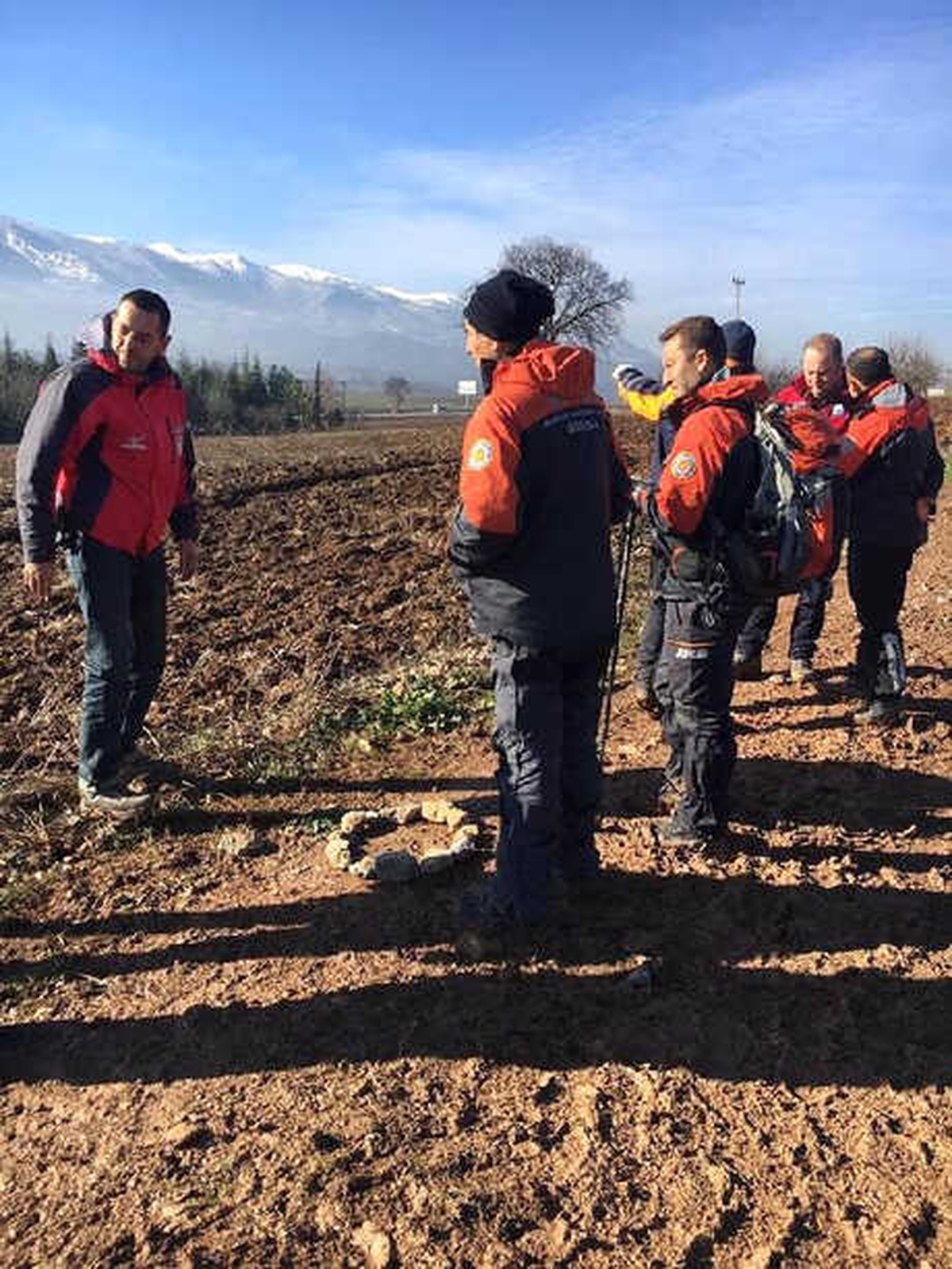 İnegöl\'de Kayıp Yaşlı Kadının Ayak İzi Bulundu
