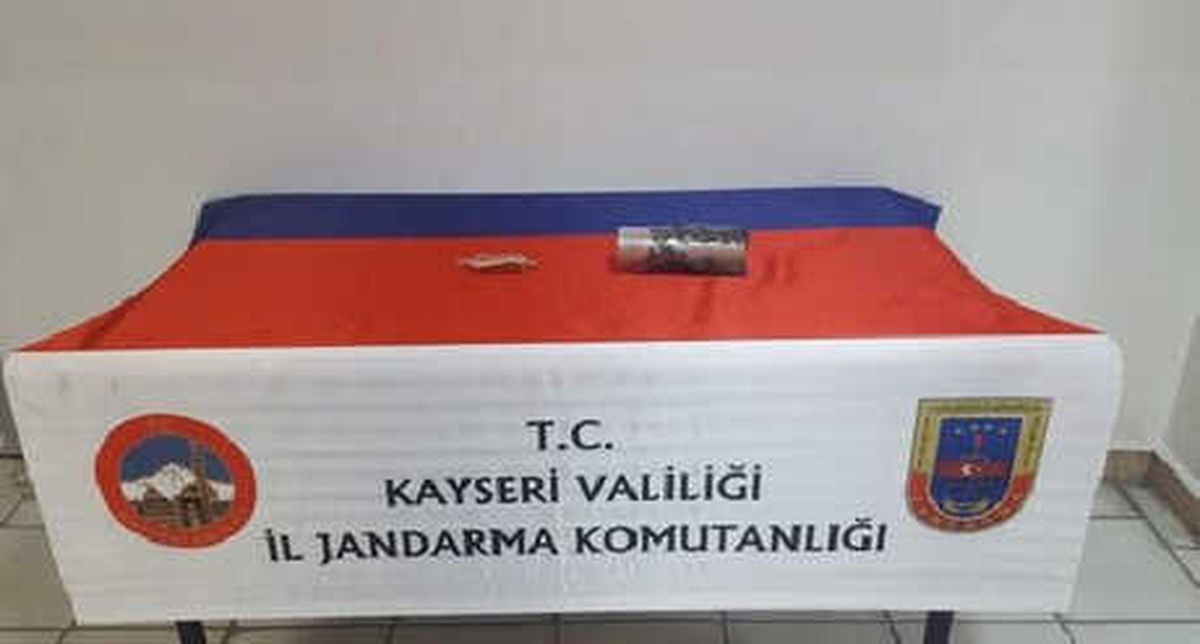 Jandarmanın Bulduğu Şüpheli Paketten \'Sezyum\' Çıktı