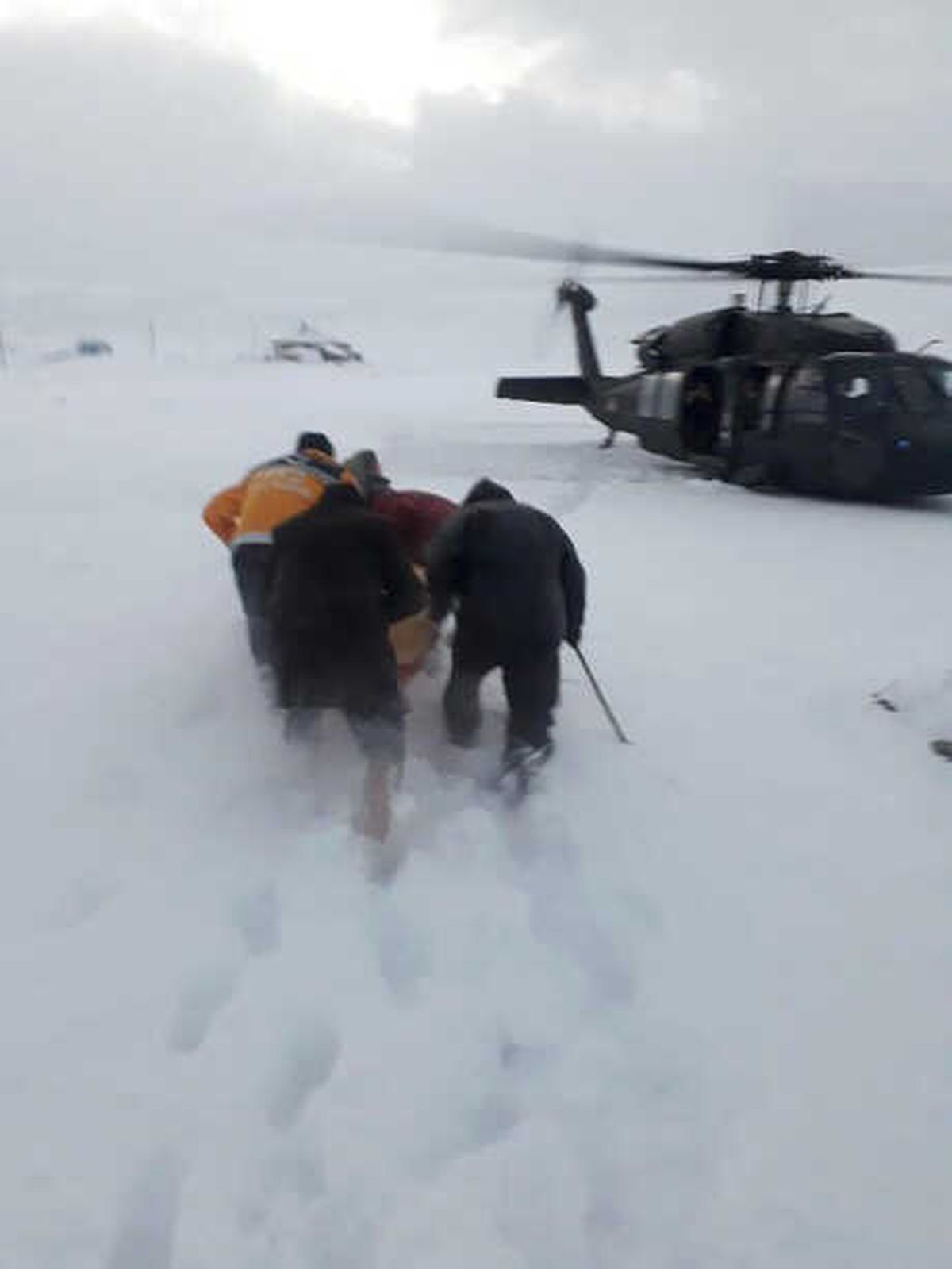 Kar Nedeniyle Mahsur Kalan Hasta, Helikopterle Kurtarıldı
