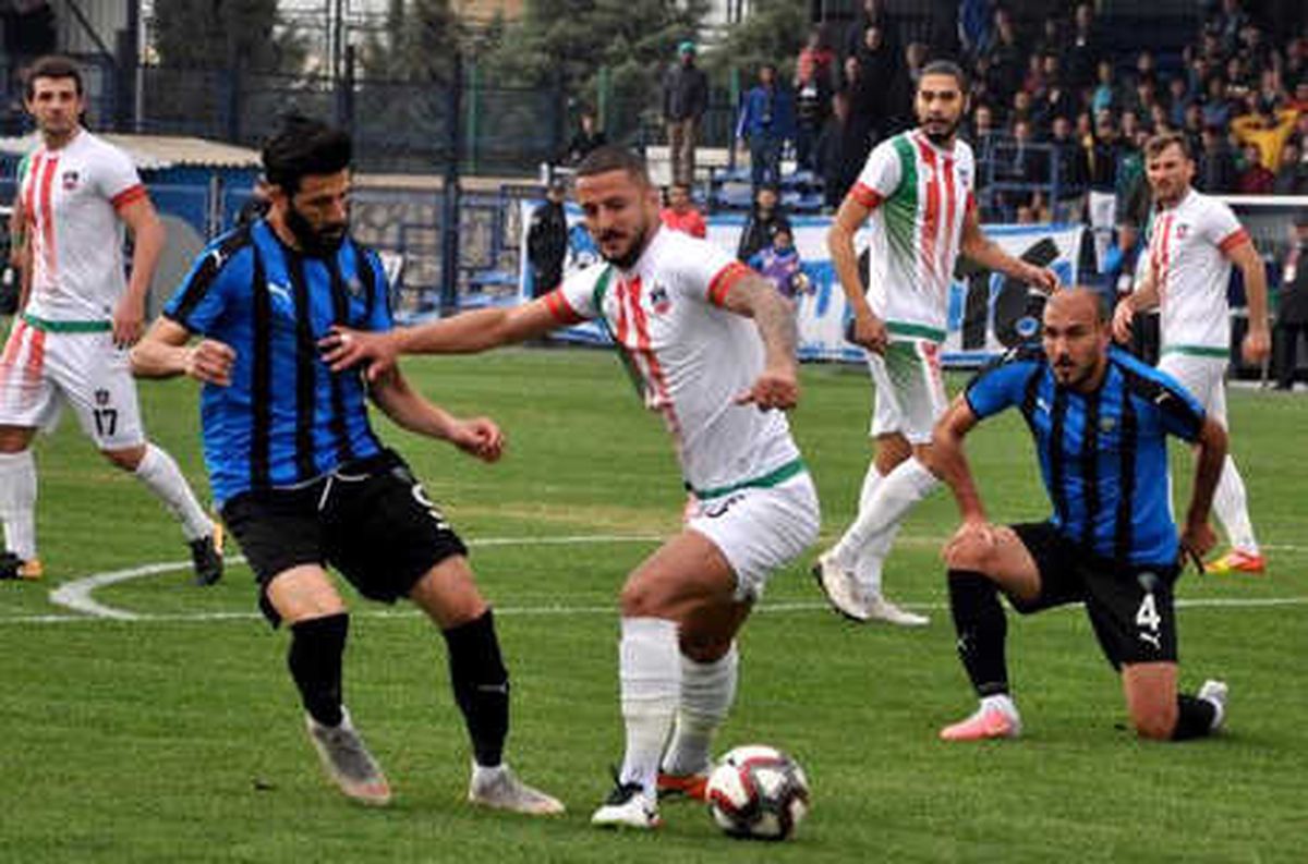 Karacabey Belediyespor\'da Hedef 3 Puan