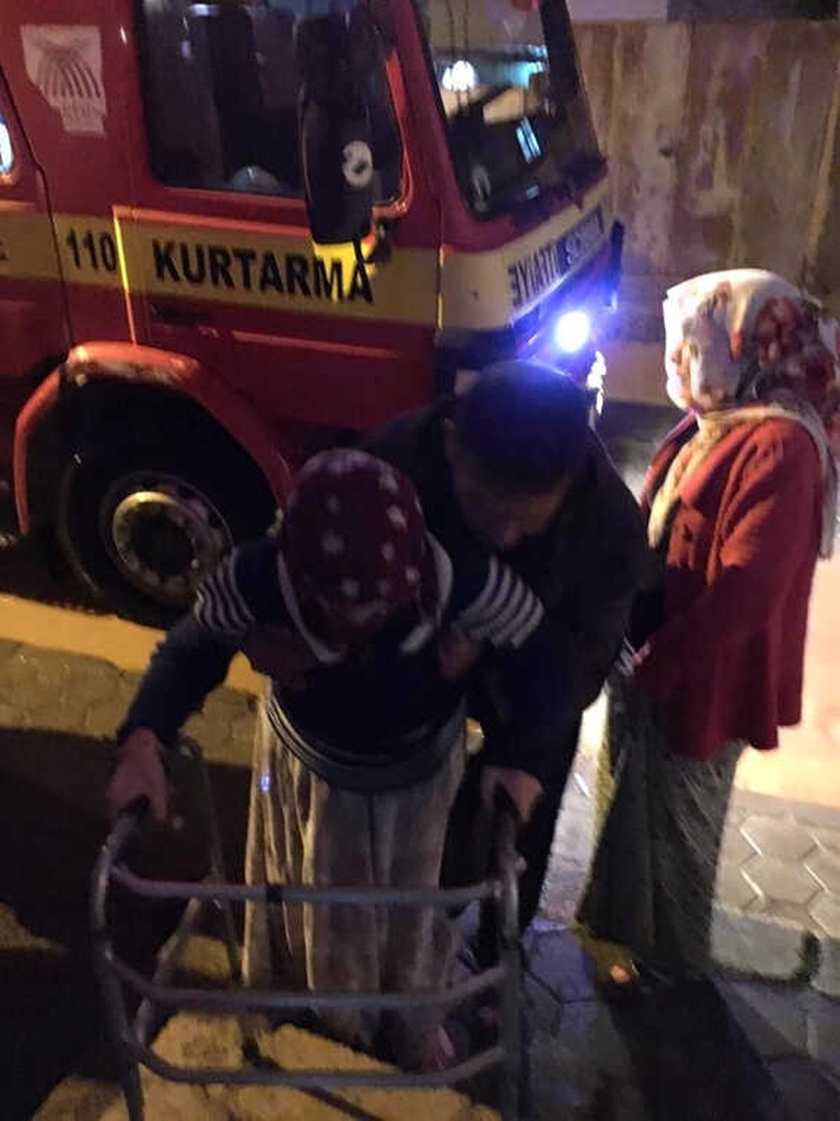 Kızıltepe Sele Teslim: Dere Taştı, Evler Su Altında Kaldı