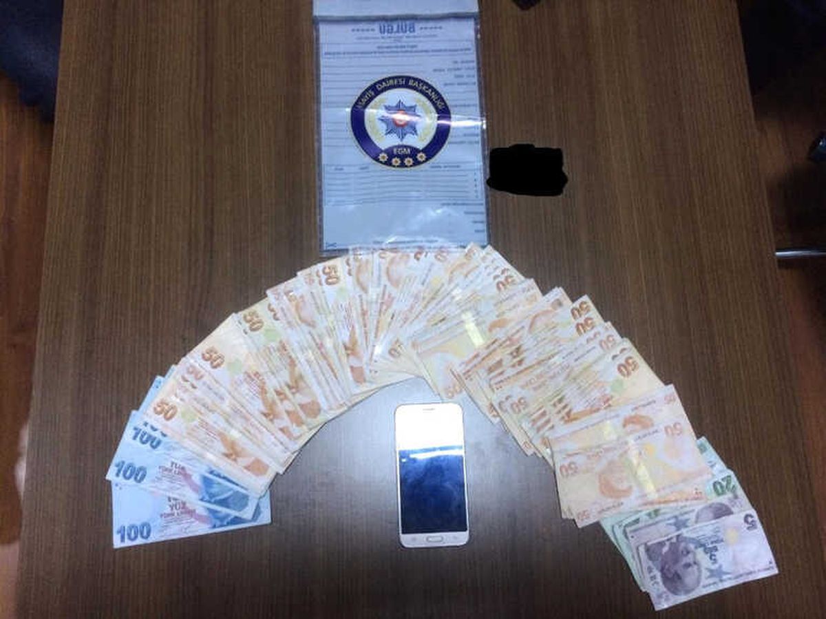 Kuyumcu Dolandırıcısı Yakalandı