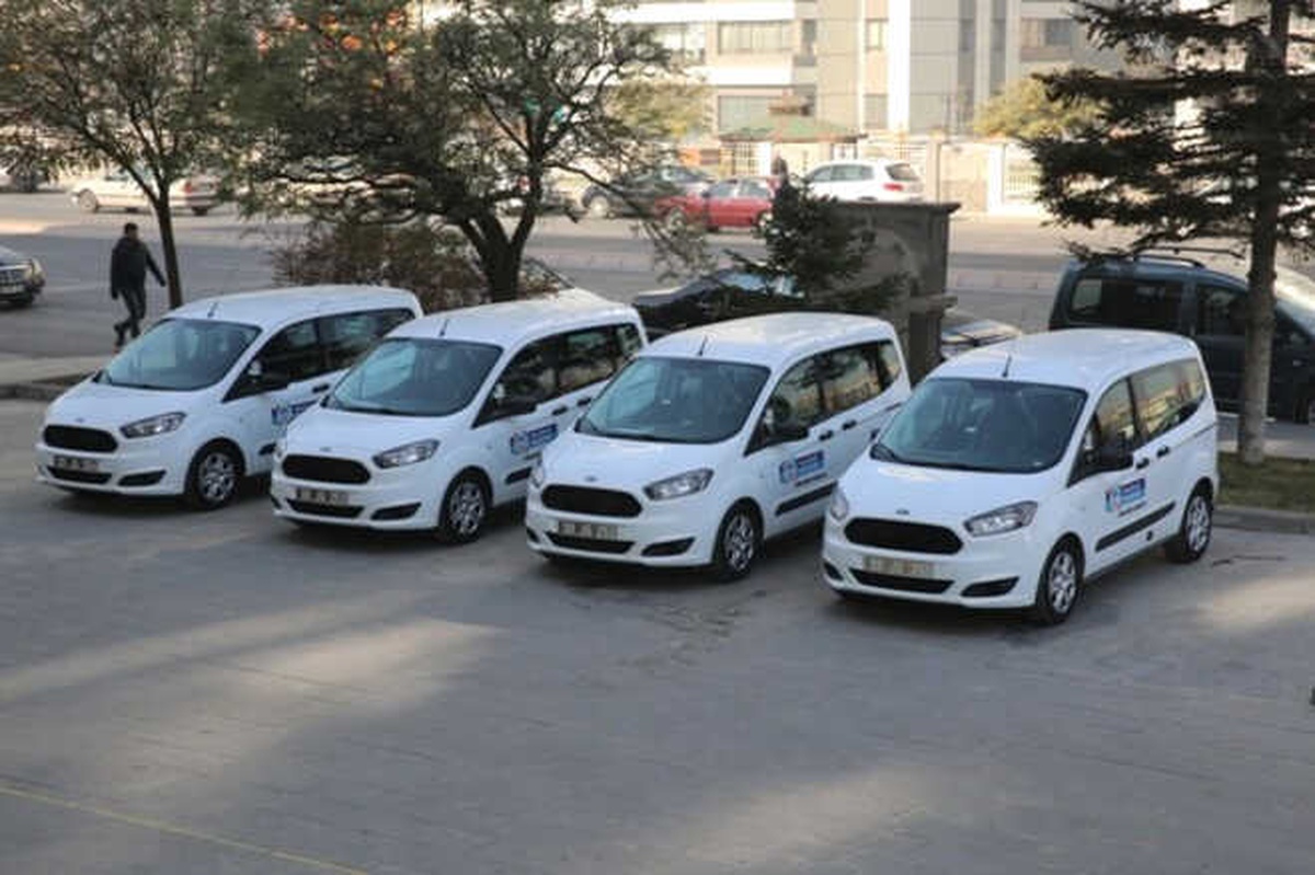 Melikgazi Belediyesi Yeni Hizmet Araçlarına Kavuştu