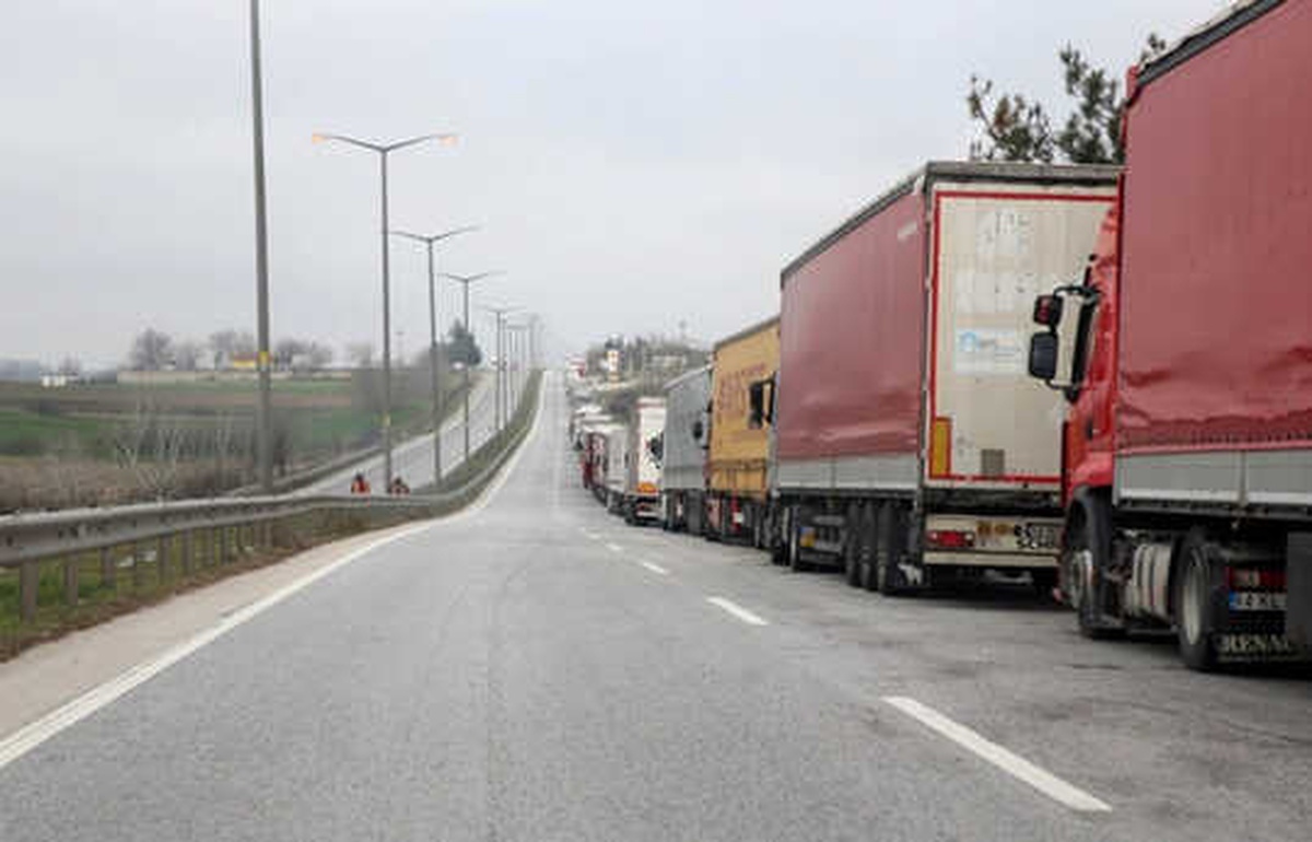 Nakliyeci Rusya’da vize ve kotaya takıldı, taşıma işi yabancıya kaldı