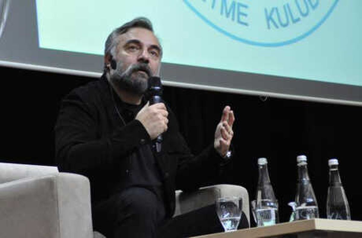 Oktay Kaynarca: Dünyada Yaşarken Helvası Dağıtılan İlk Aktörümdür Herhalde