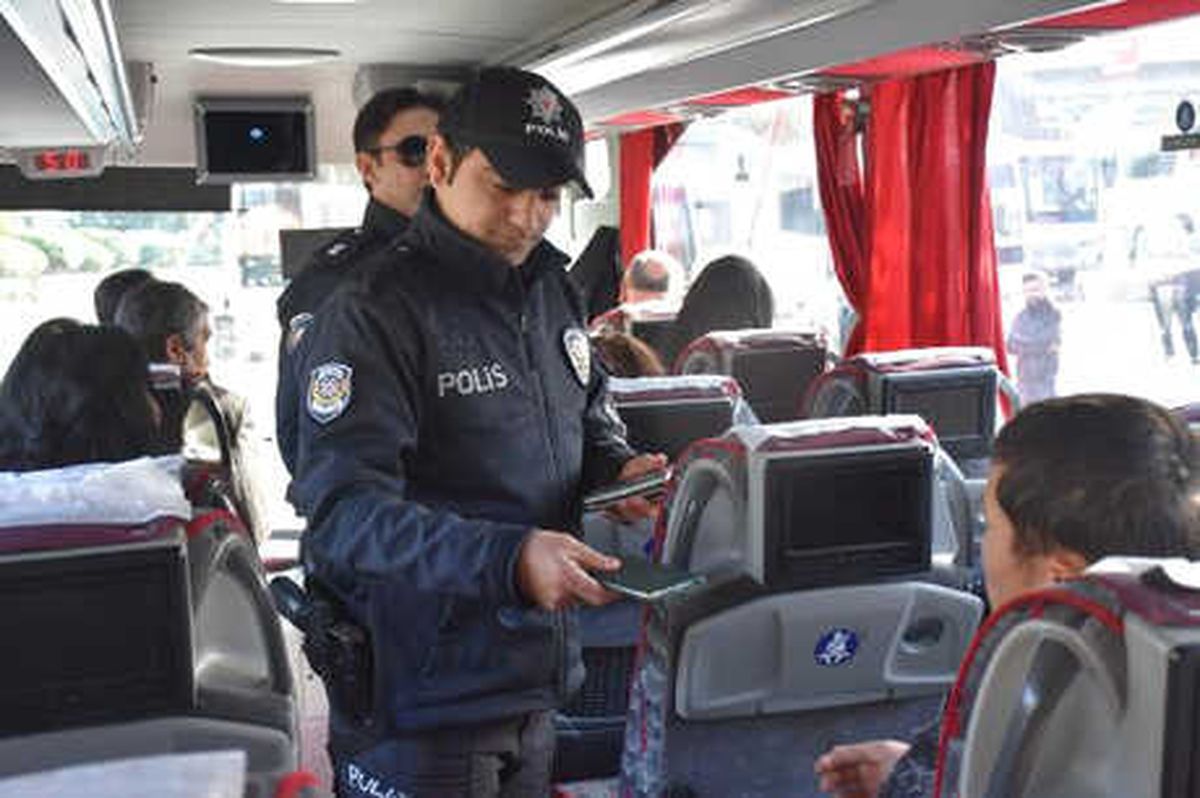 Otogarda Yılbaşı Öncesi Asayiş Denetimi