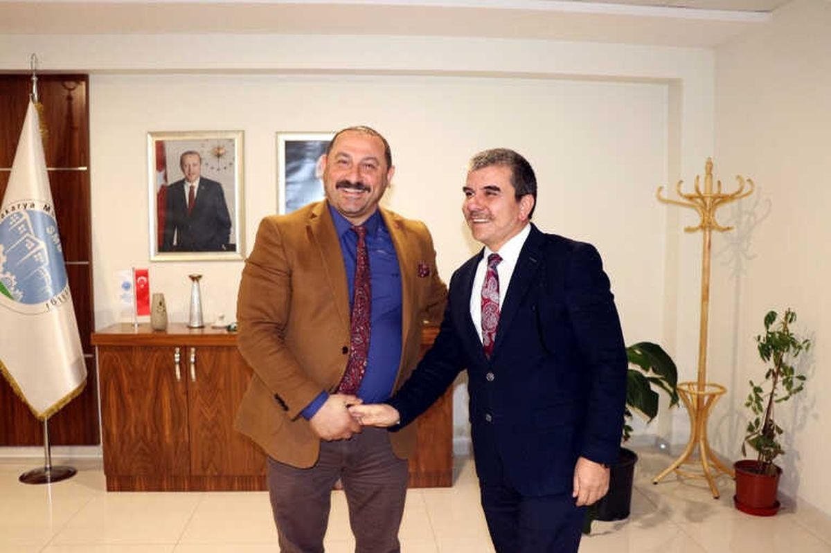 Özüm, Müteahhitler ile Buluştu