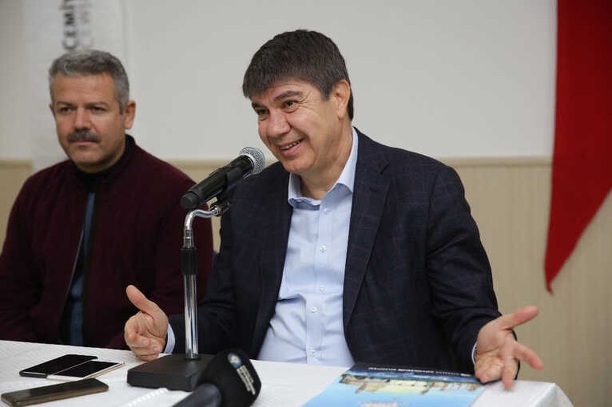 Türel\'den Üniversite Öğrencilerine Üst Geçit Müjdesi