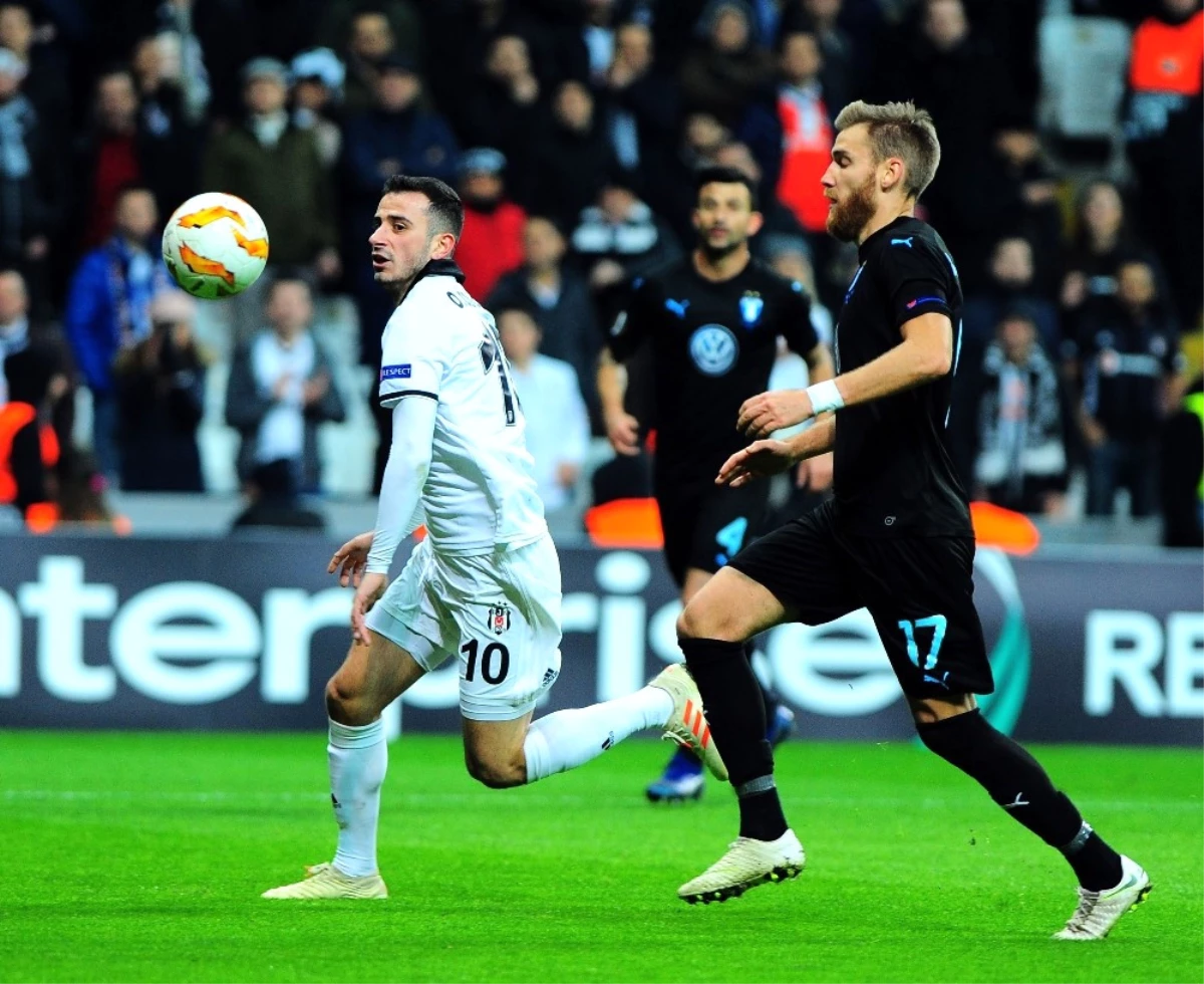 UEFA Avrupa Ligi: Beşiktaş: 0 - Malmö: 0 (İlk Yarı)