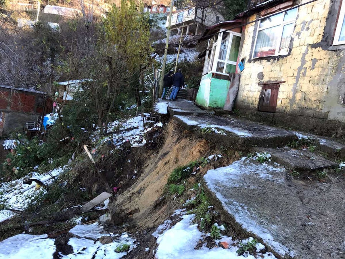 Zonguldak\'ta Heyelan