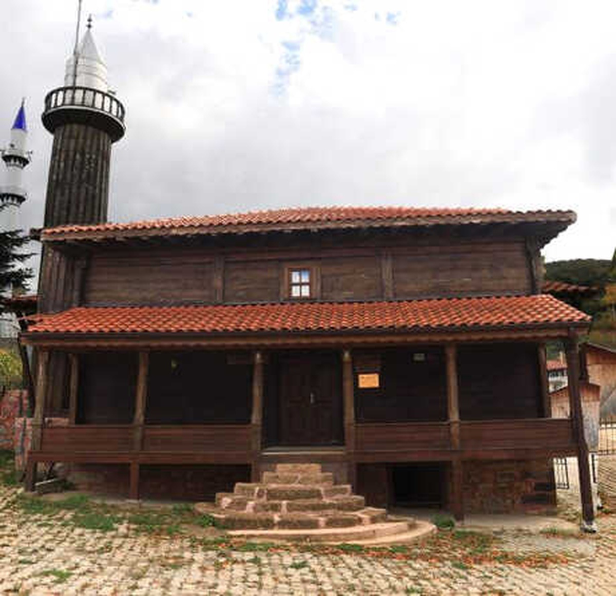 134 Yıllık \'Çivisiz Cami\', Zamana Meydan Okuyor