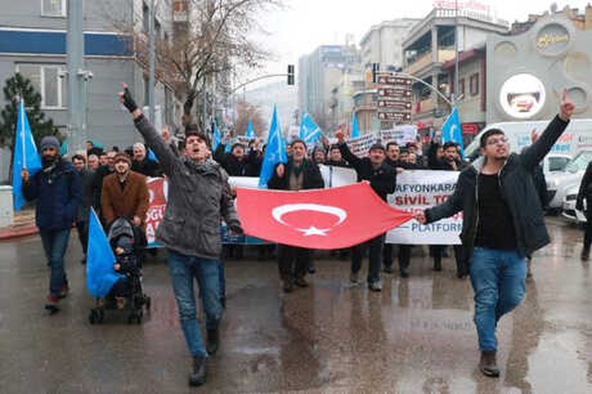 Afyonkarahisar\'da, Çin Protestosu