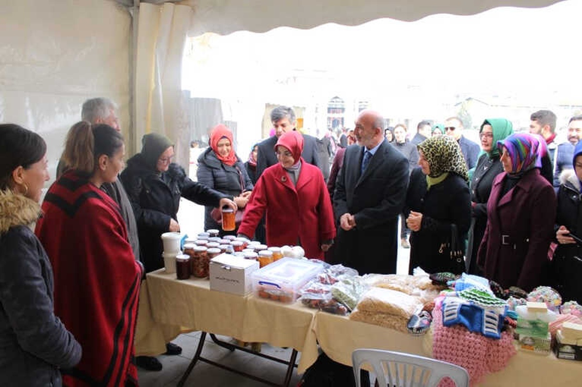 Ak Kadınlar Yerli Üretiyor, Yerli Tüketiyor