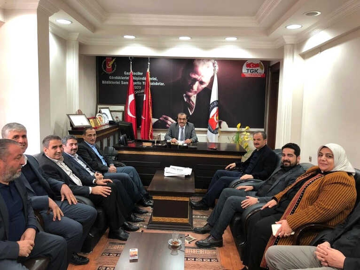 AK Parti Heyeti Agc\'yi Ziyaret Etti