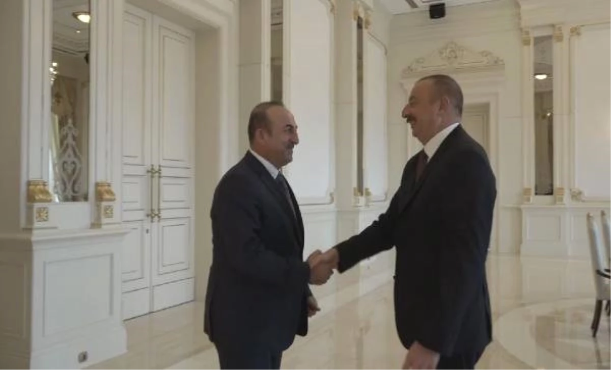 Azerbaycan Cumhurbaşkanı İlham Aliyev, Dışişleri Bakanı Çavuşoğlu\'nu Kabul Etti