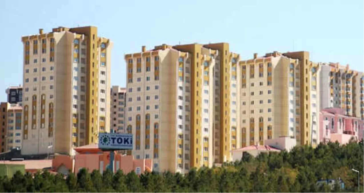 Bakan Kurum\'dan Dar Gelirli Vatandaşa \'Ön Ödemeli Konut\' Müjdesi