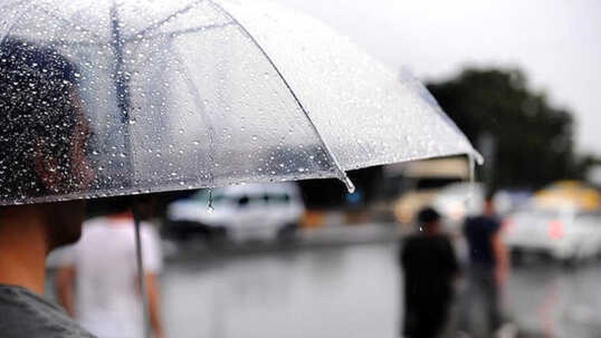 Batı bölgelerinde hava yağışlı olacak