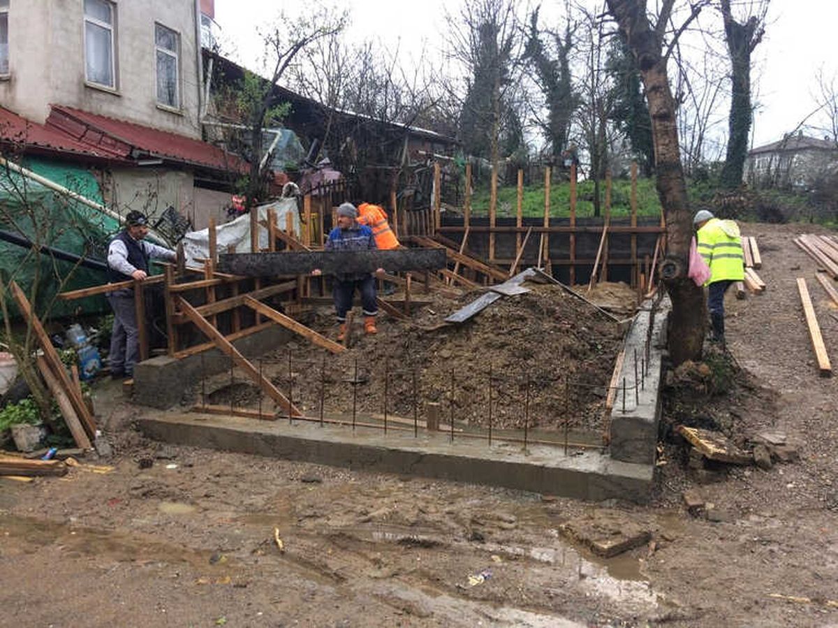 Bir Park da Balamba Caddesi\'nde