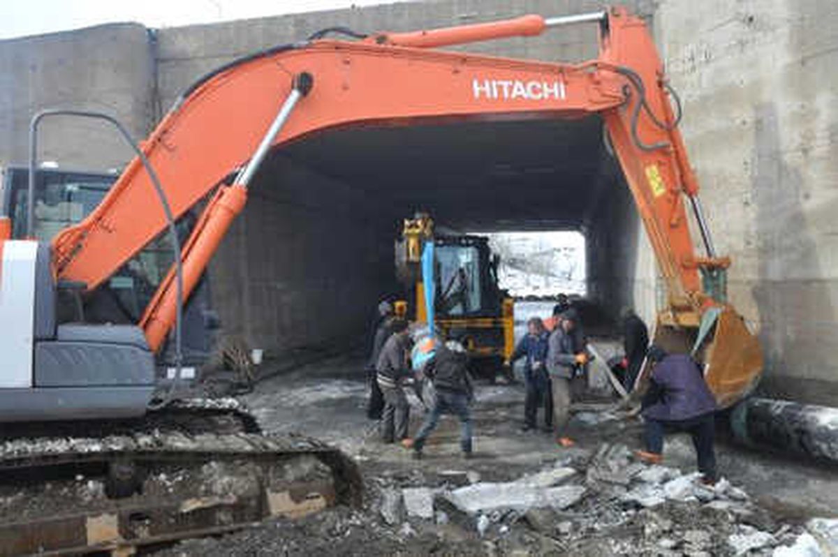 Bitlis\'te Sel Hasara Neden Oldu