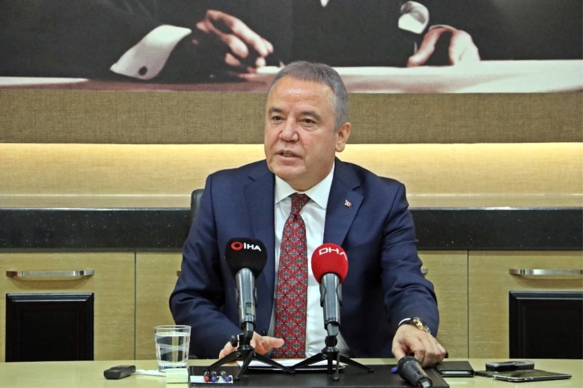CHP\'li Belediye Başkanı İstifa İddialarına Sert Çıktı