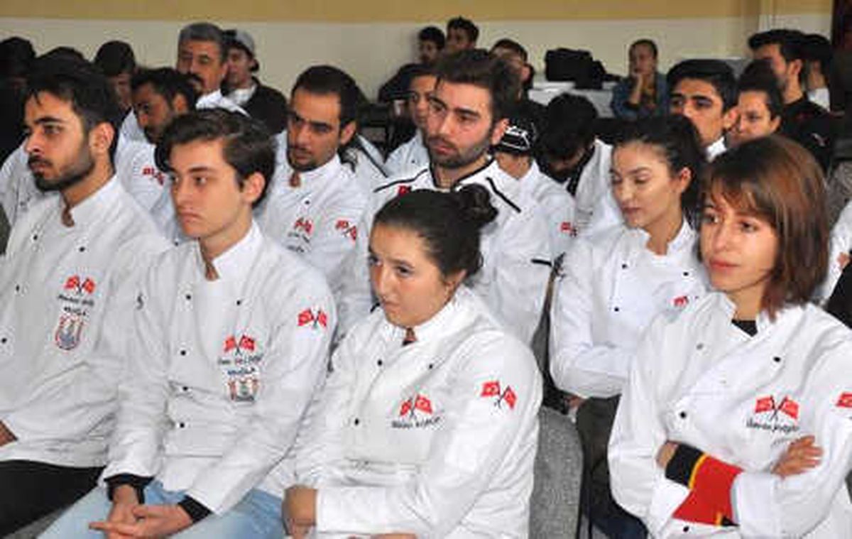 Datça\'da Üniversite ile Özel Sektör İş Birliği