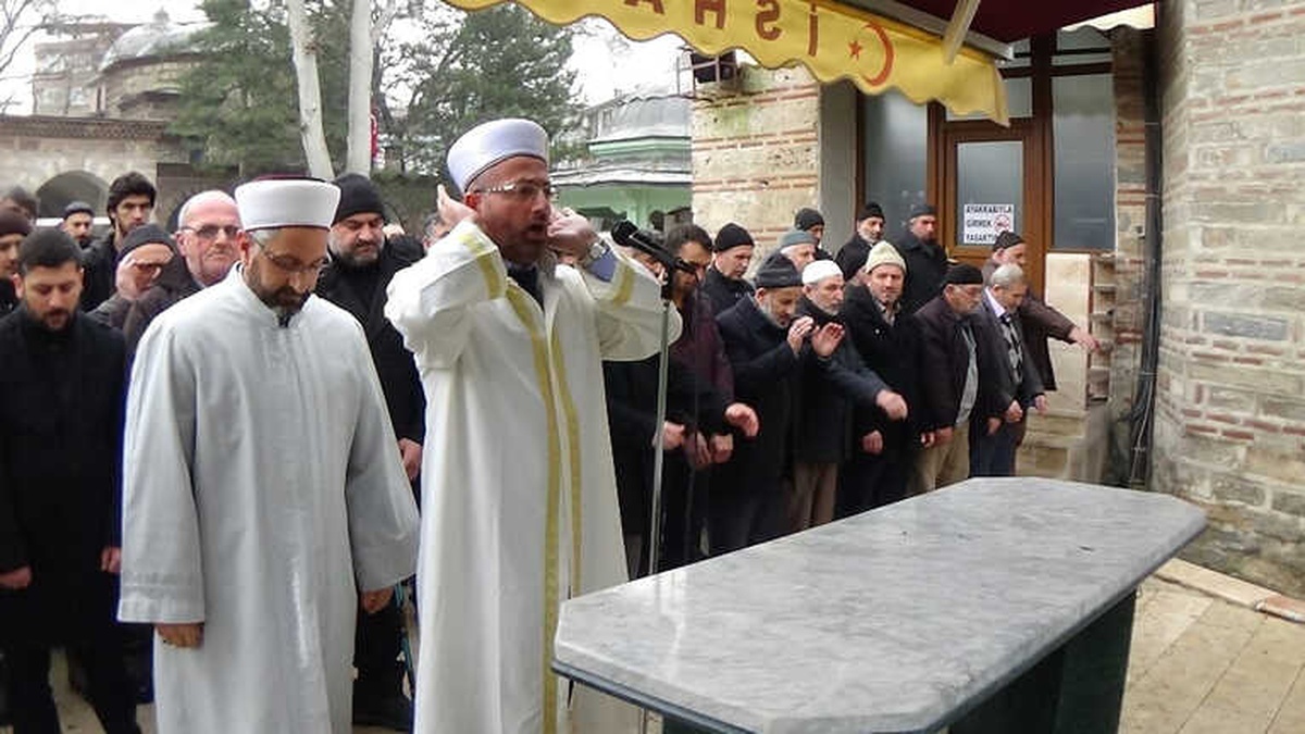 Doğu Türkistan\'da Ölenler İçin Gıyâbî Cenaze Namazı Kılındı