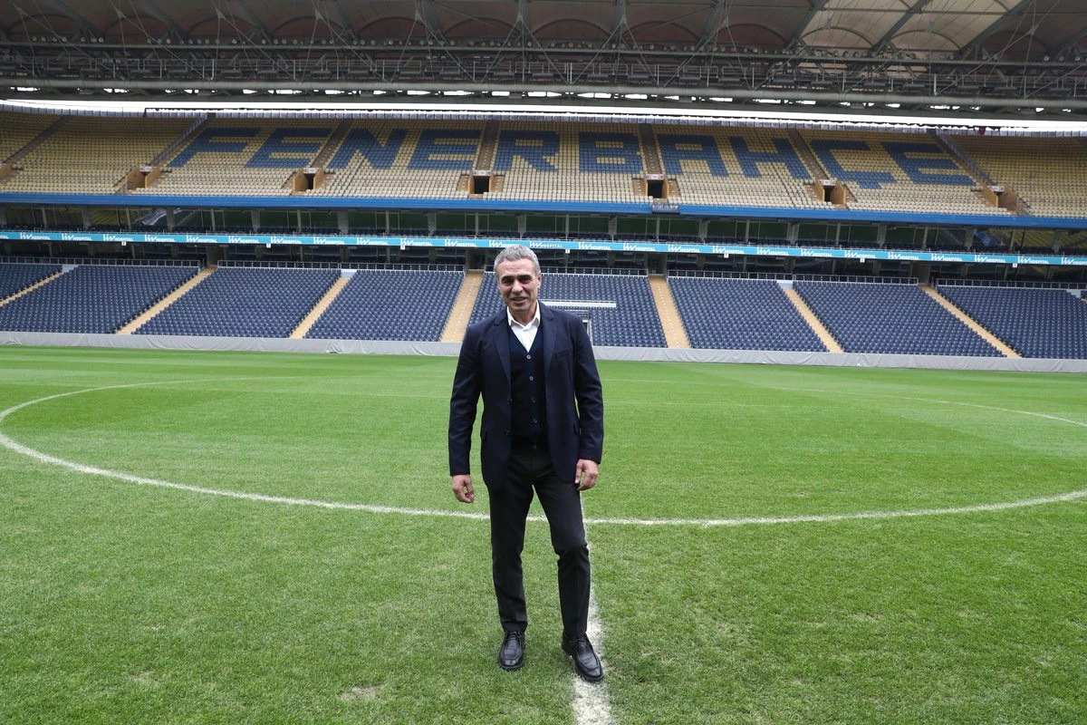 Ersun Yanal\'dan Fenerbahçe Taraftarına Mesaj: Siz Benim İçin Her Şeysiniz