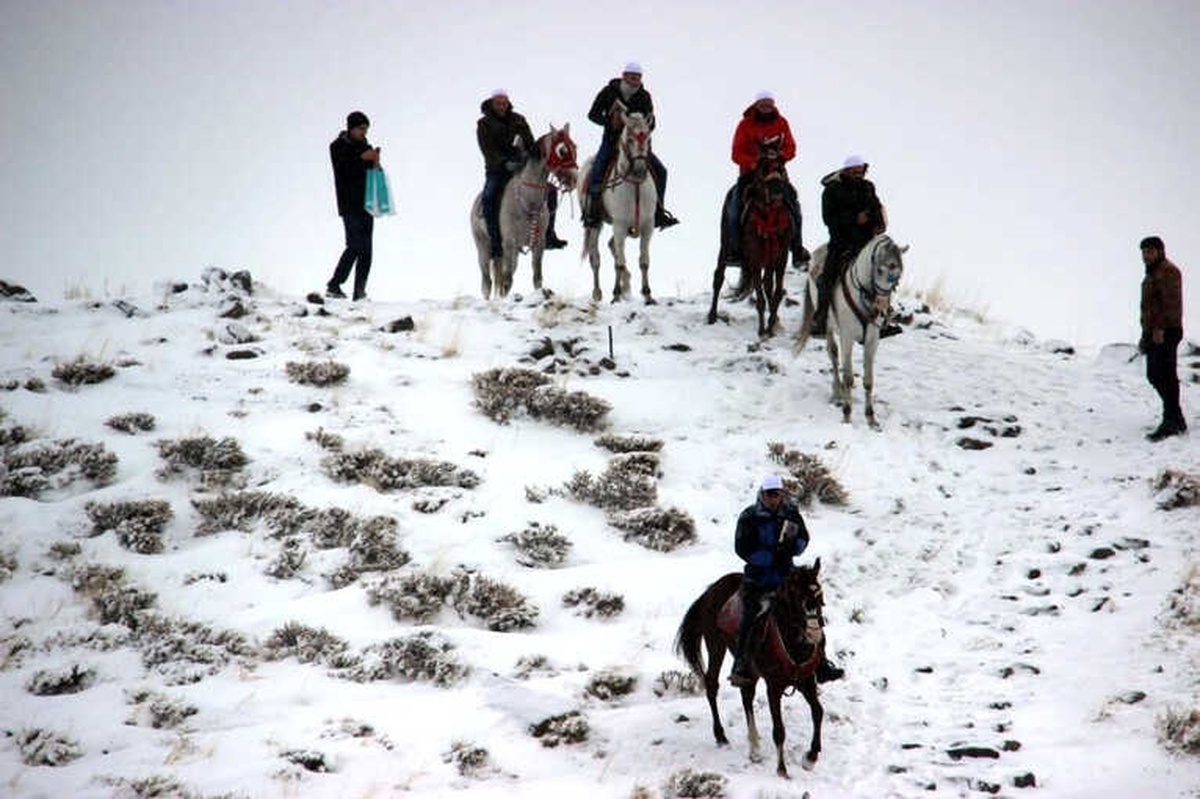 Erzurum\'da \'1001 Hatim\' Geleneği Başladı