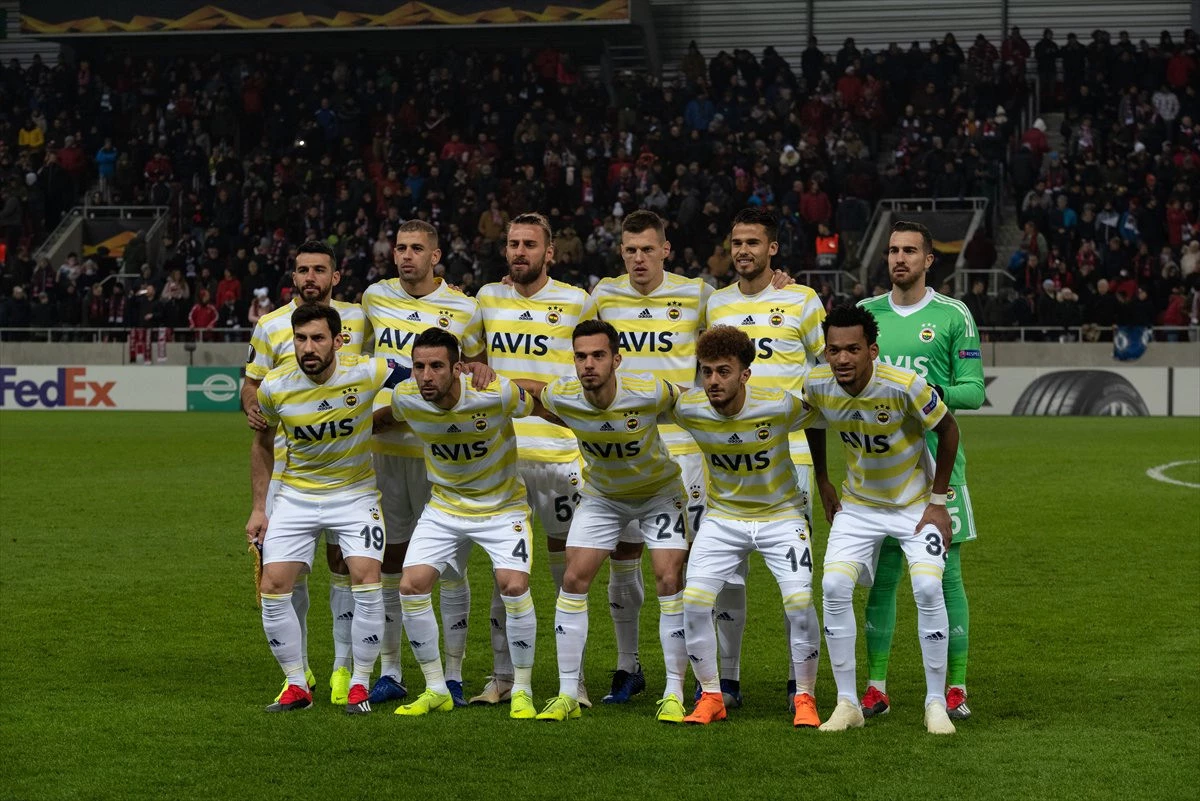 Gruptan Çıkmayı Garantileyen Fenerbahçe, Son Maçta Spartak Trnava\'ya 1-0 Mağlup Oldu