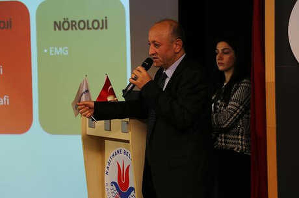 Hasta Okulu Seminerleri\'nde Bel ve Boyun Fıtığı Konuşuldu