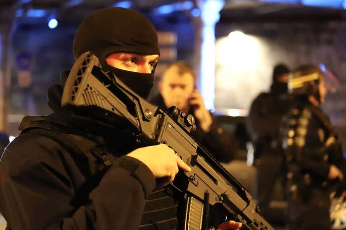 Içişleri Bakanından Noel Saldırganını Yakalayan Fransız Polislere Teşekkür