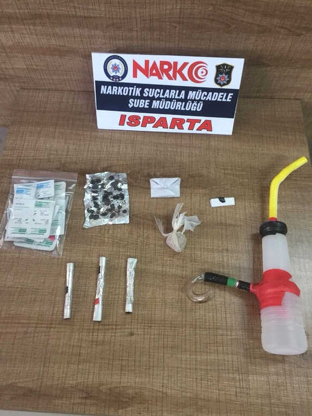 Isparta\'da Uyuşturucu Operasyonu: 7 Gözaltı
