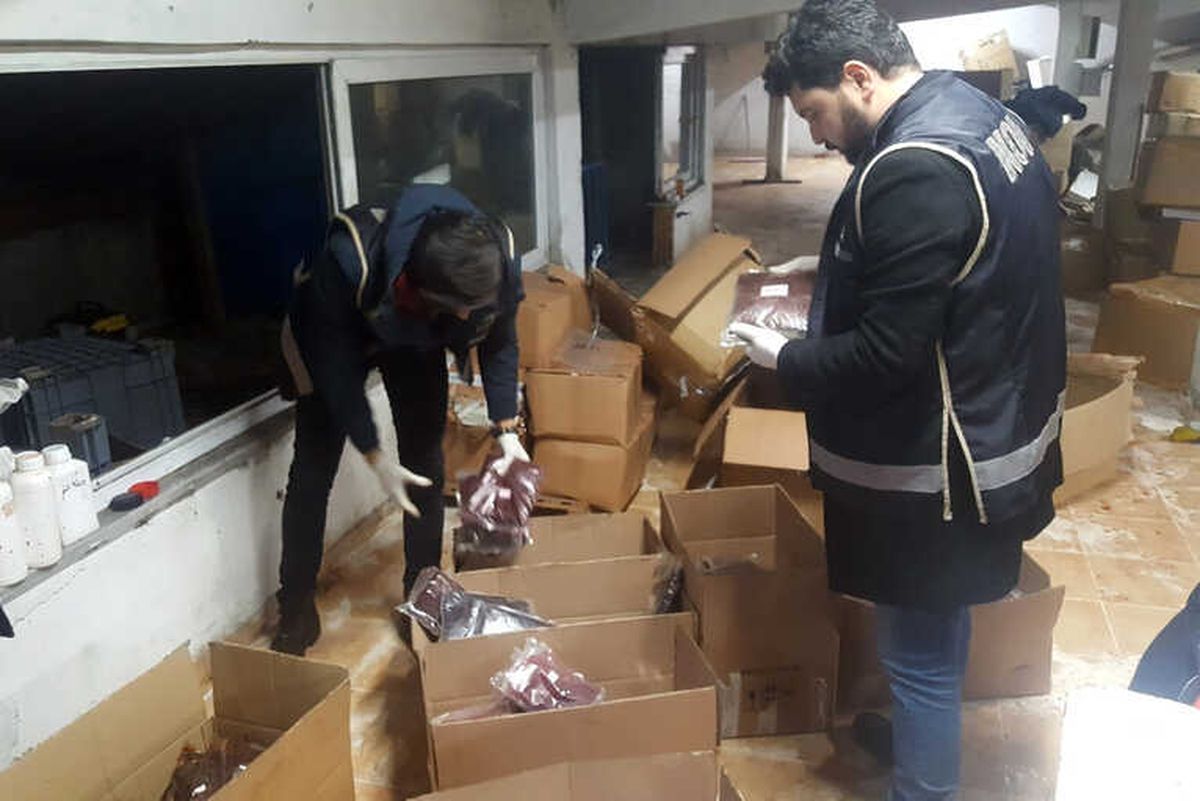 İstanbul\'da Tütün Kaçakçılarına Dev Operasyon