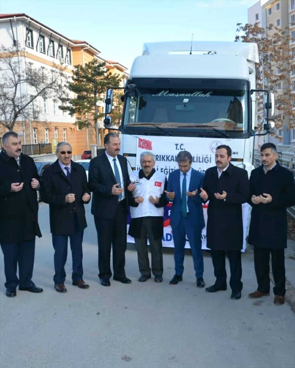 Kırıkkale\'den Azez\'e Eğitim Yardımı