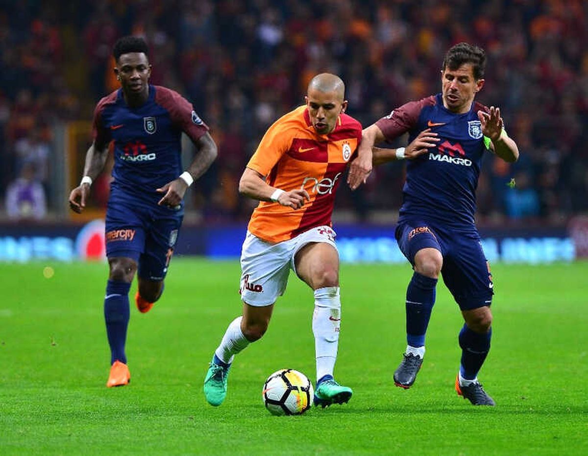 M. Başakşehir ile Galatasaray 21. Randevuda