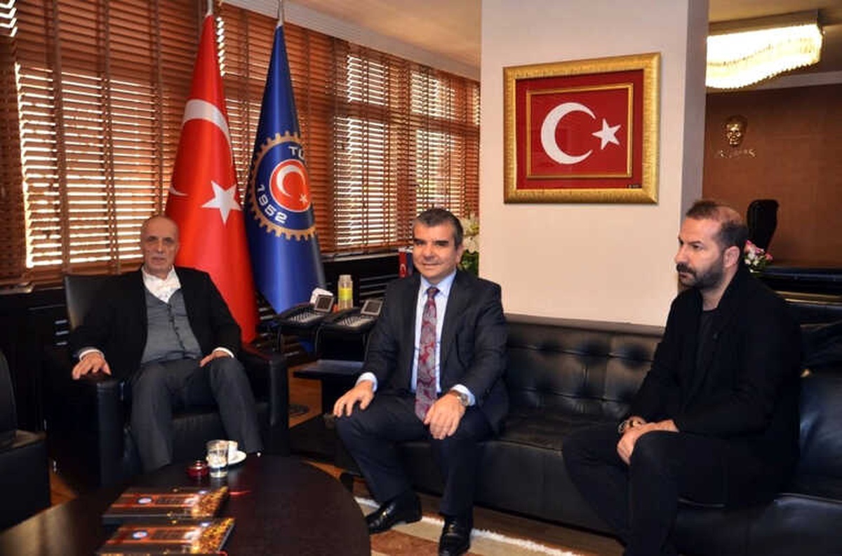 Özüm, Atalay\'ı Ziyaret Etti