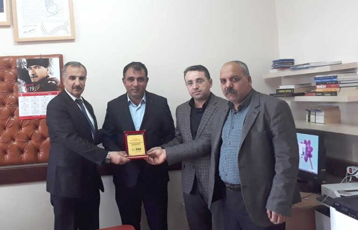 Sevgi Anaokuluna Teşekkür Plaketi
