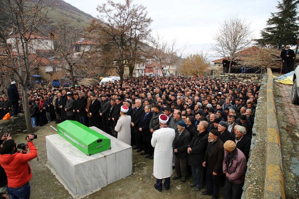 Tren Kazasında Hayatını Kaybeden Makinist Son Yolculuğuna Uğurlandı