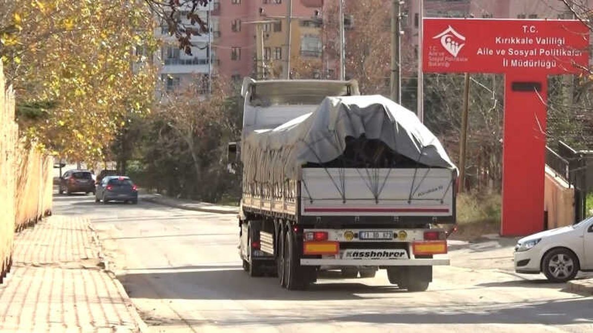 Türkiye\'den Sınır Ötesindeki Çocuklara Eğitim Desteği