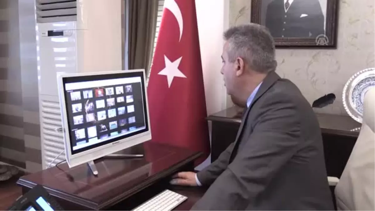 Vali Elban, Aa\'nın "Yılın Fotoğrafları" Oylamasına Katıldı