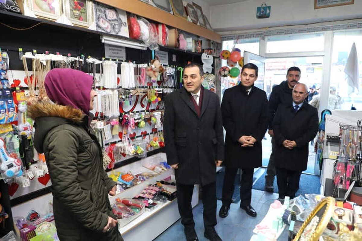 Vali Türker Öksüz, Selim\'de