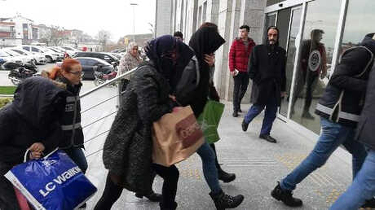 Yaşlıları Sahte Senetle İcraya Veren Çeteye Operasyon