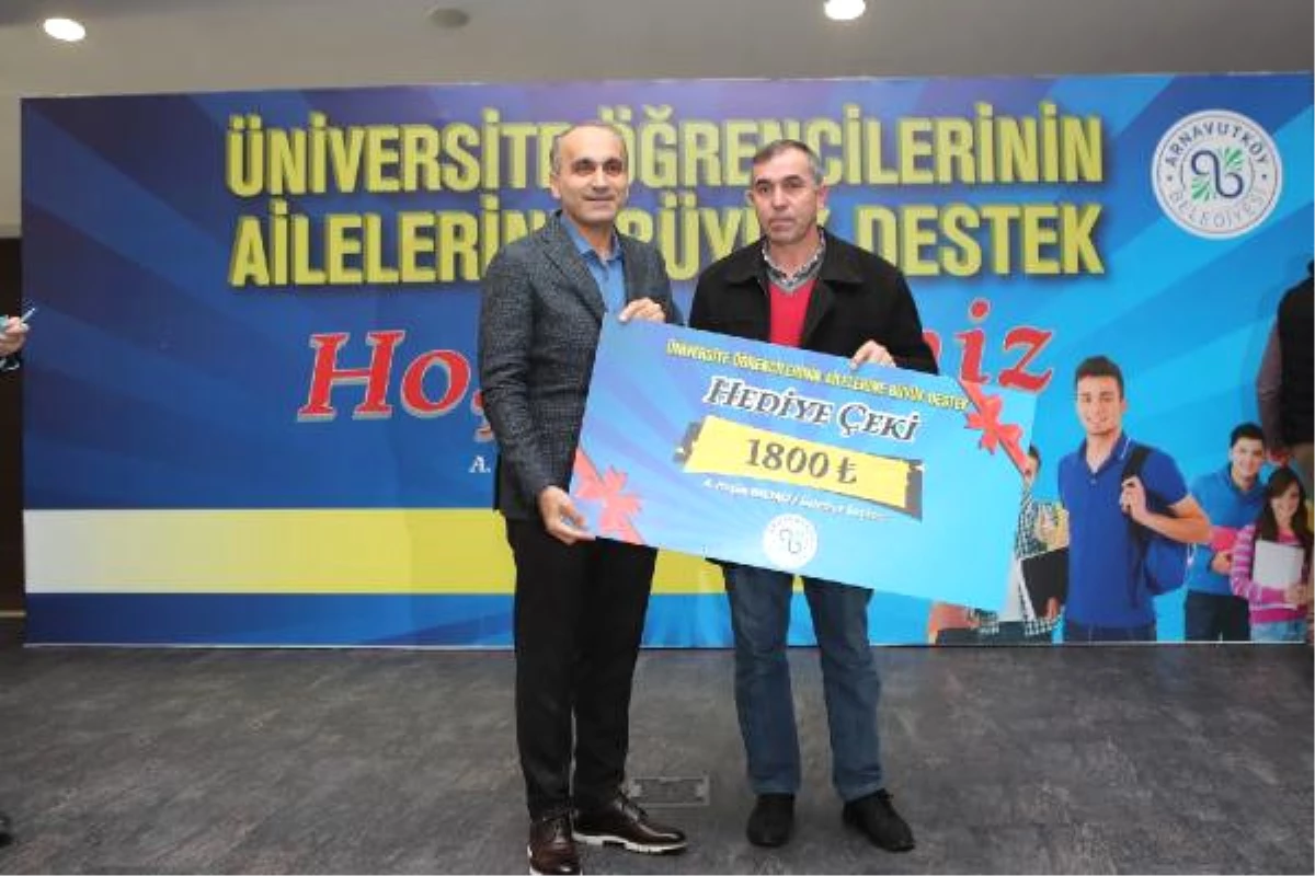 Arnavutköy Belediyesi\'nden Üniversite Öğrencilerinin Ailelerine Destek